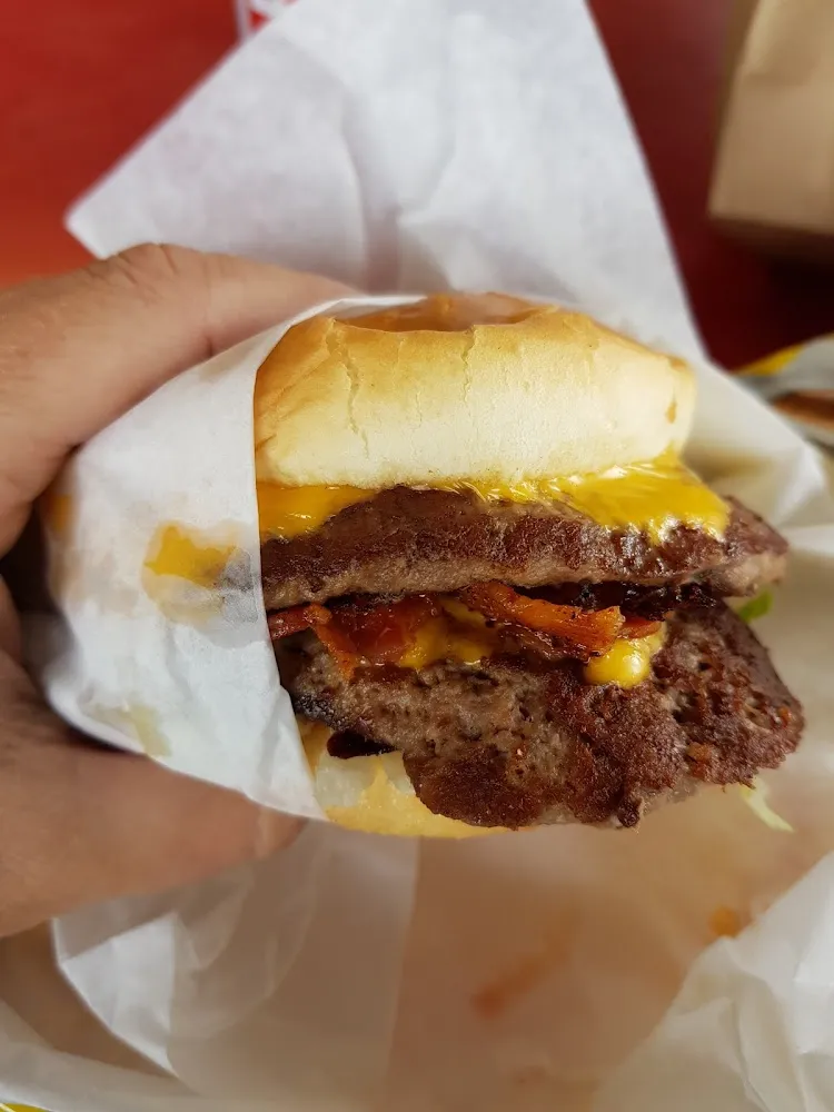 Bacon Cheese Burger